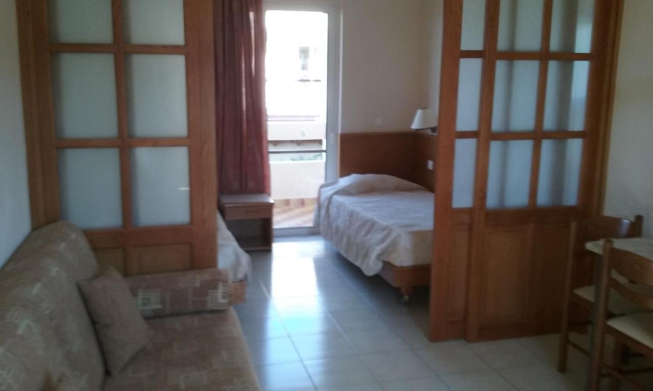 Summer Memories Aparthotel Pefki  Bagian luar foto